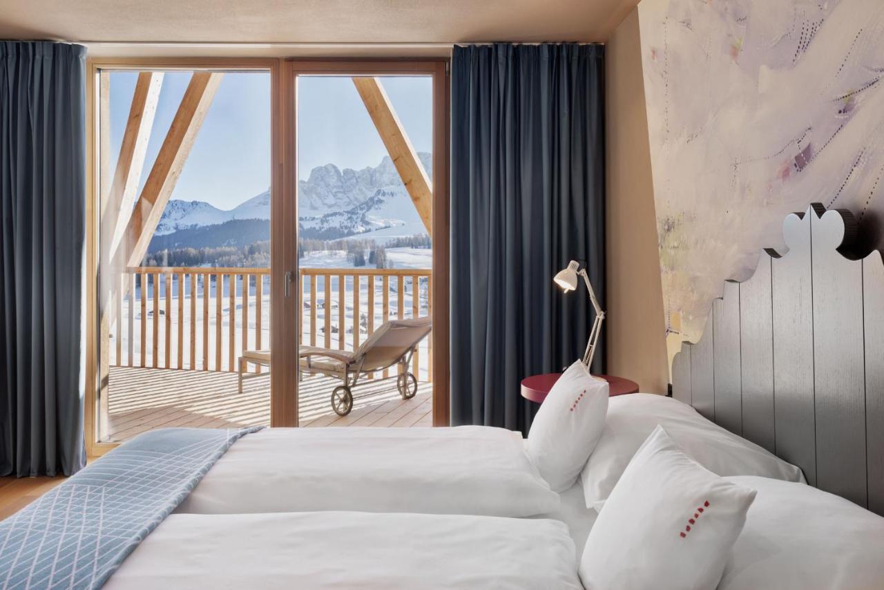Icaro Hotel Алпе ди Сиуси Екстериор снимка