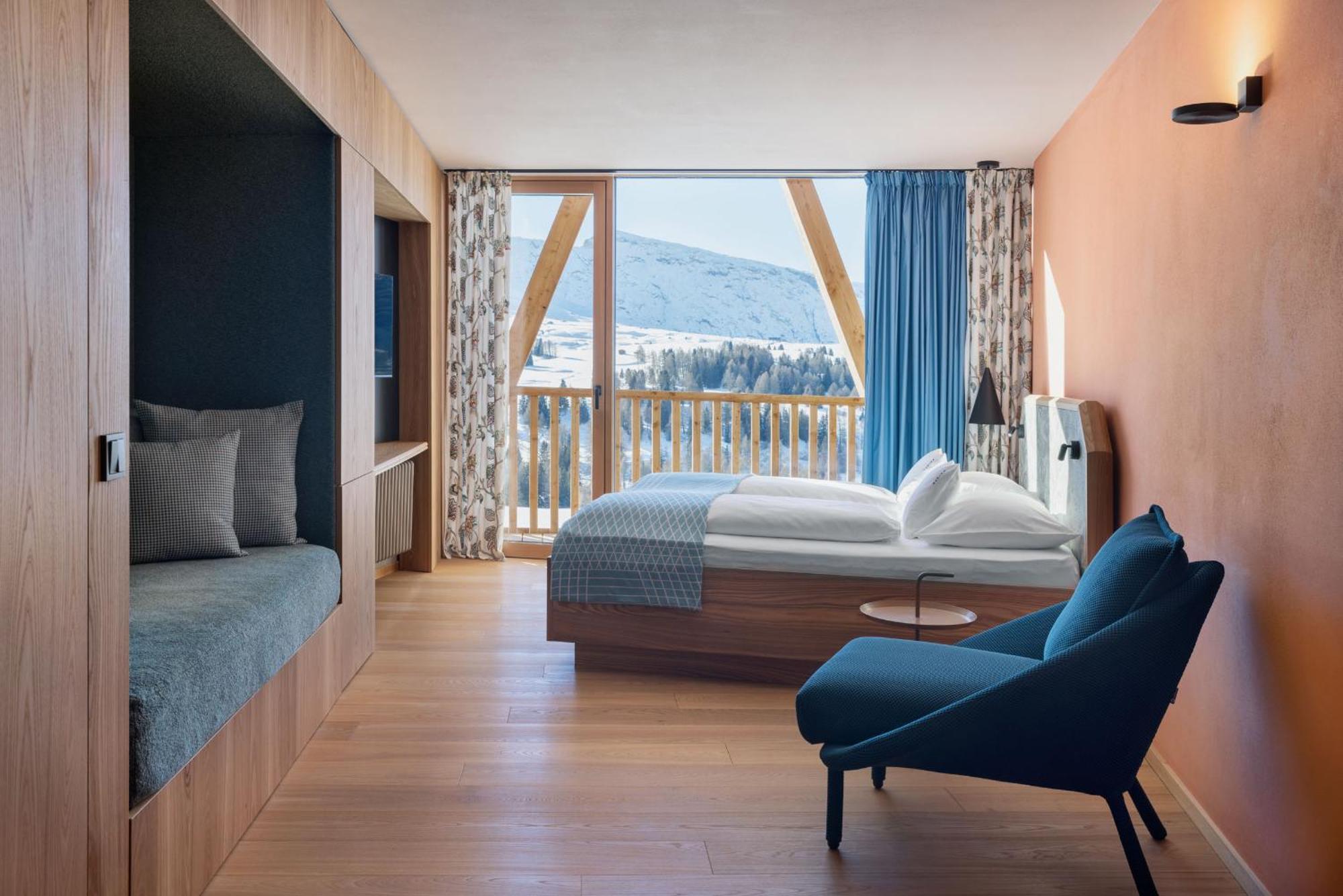 Icaro Hotel Алпе ди Сиуси Екстериор снимка