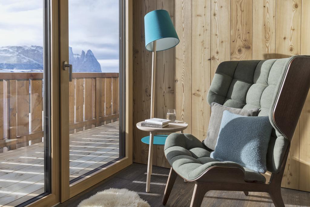 Icaro Hotel Алпе ди Сиуси Екстериор снимка